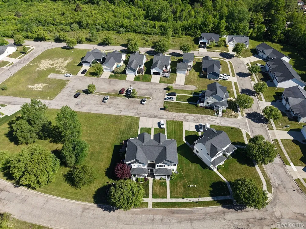 4485 Home Town Drive Genesee Charter Township, MI 48506