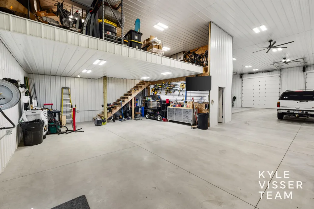 3616 64th Avenue Zeeland Charter Township, MI 49464