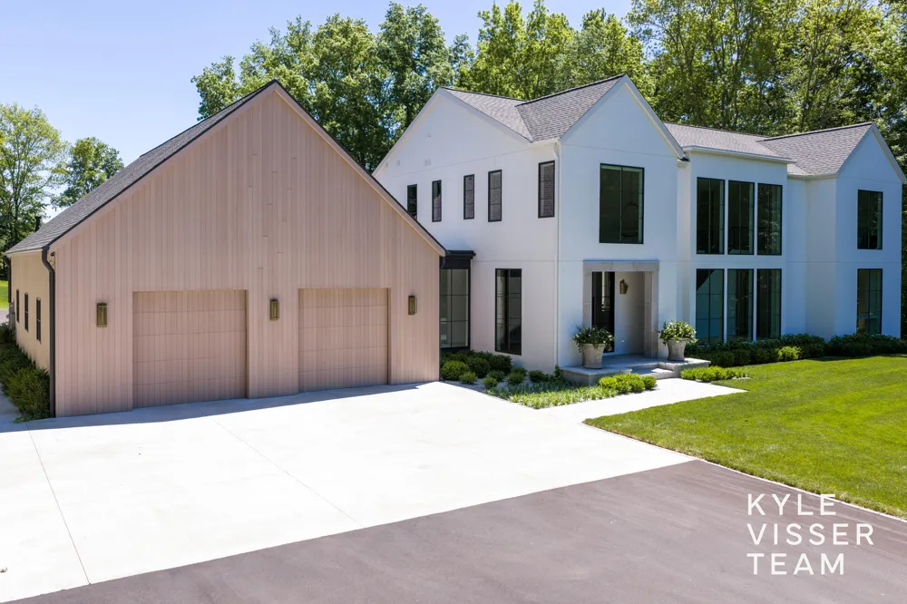 3616 64th Avenue Zeeland Charter Township, MI 49464