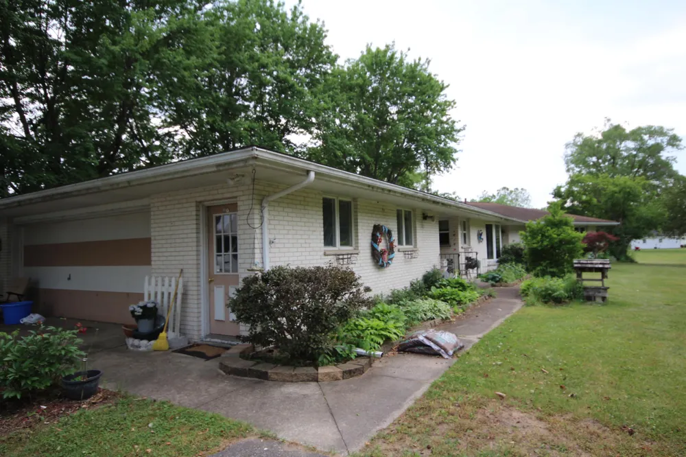 1550 E 1 AVENUE Schoolcraft Township, MI 49097