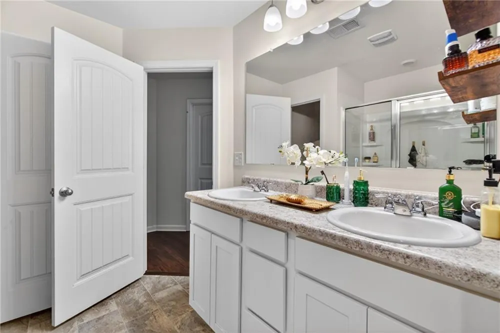 5705 Union Pointe Drive Union City, GA 30291