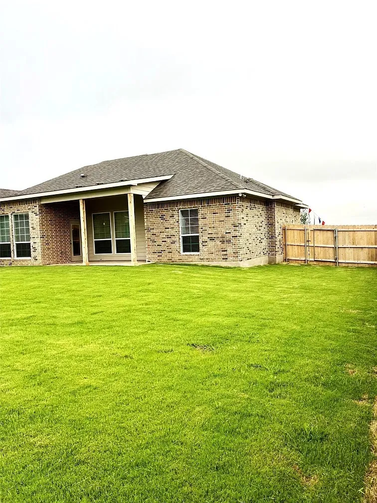 358 Frederick Drive Robinson, TX 76706