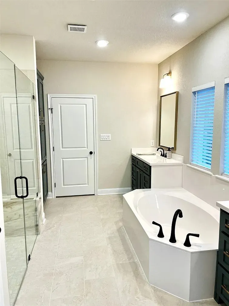 358 Frederick Drive Robinson, TX 76706