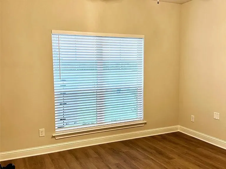 358 Frederick Drive Robinson, TX 76706