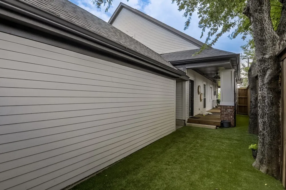 406 Commerce Street Maypearl, TX 76064
