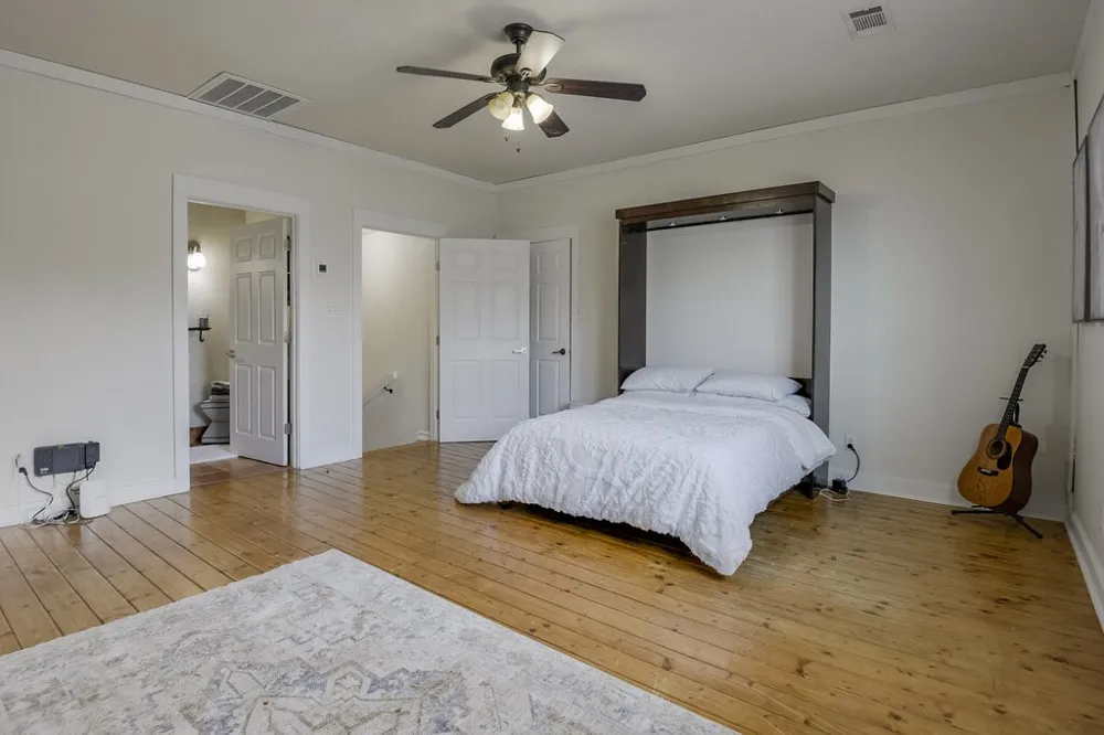 406 Commerce Street Maypearl, TX 76064