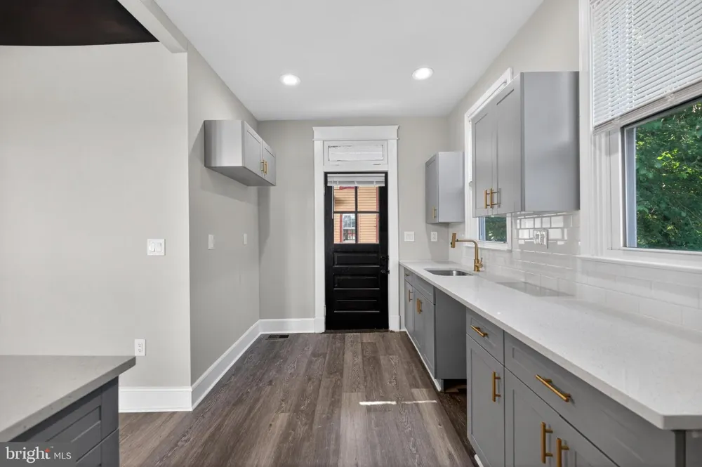 3405 PARKSIDE DRIVE Baltimore, MD 21214