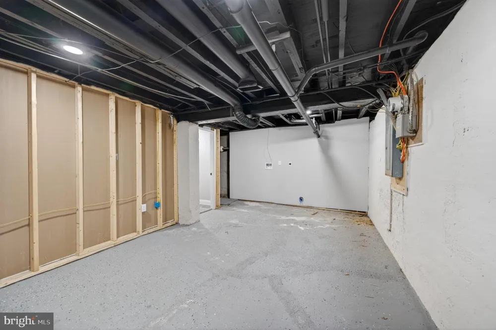 3405 PARKSIDE DRIVE Baltimore, MD 21214