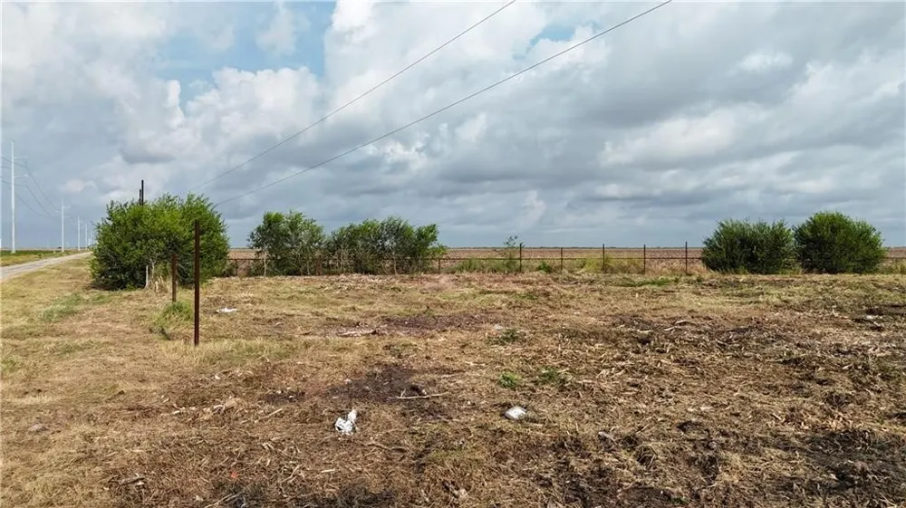 5212 CR 1258 SGP Taft, TX 78390