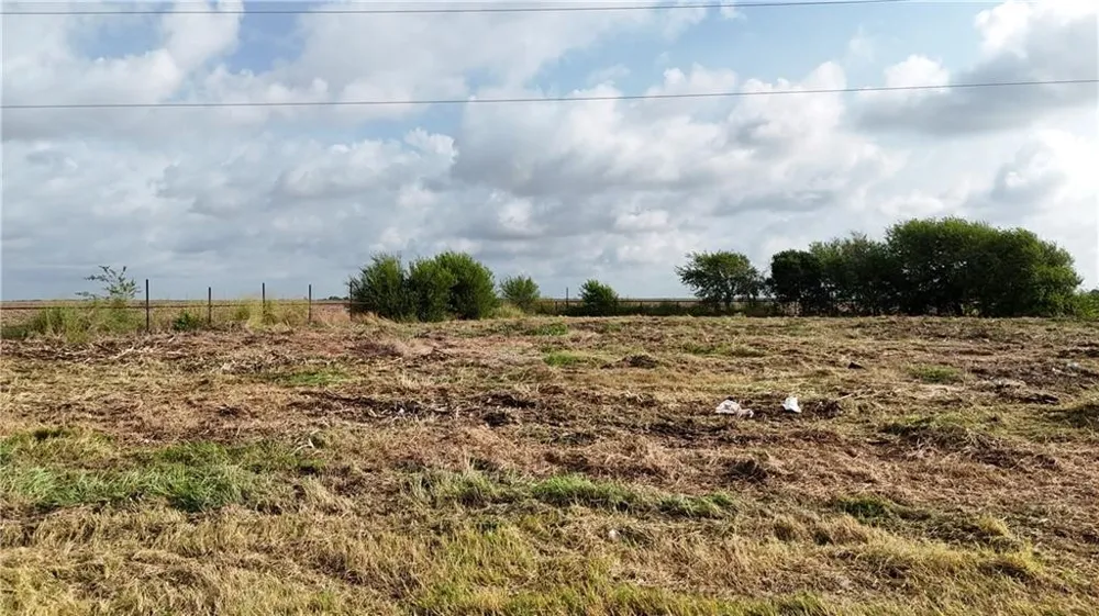 5212 CR 1258 SGP Taft, TX 78390