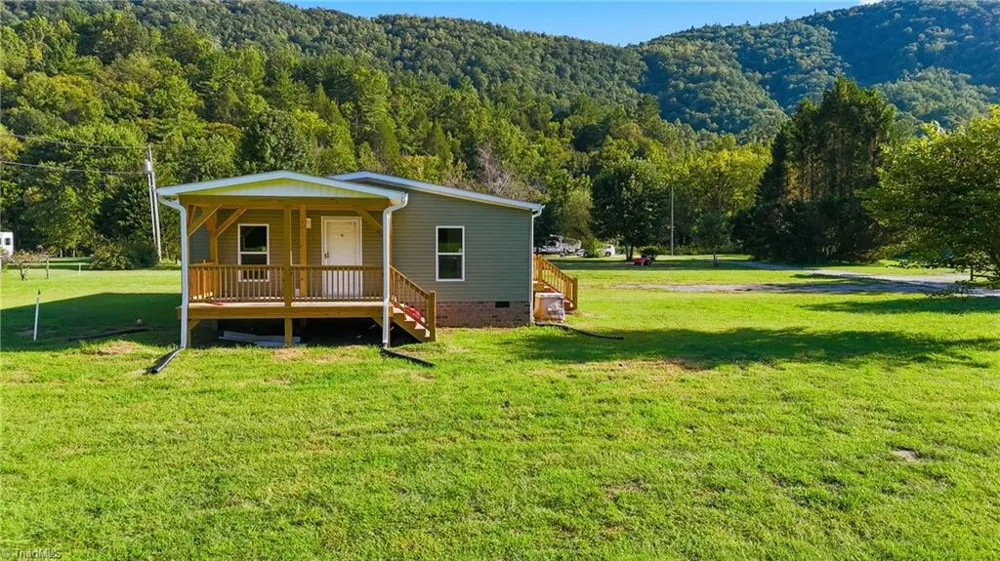 7825 NC Highway 16 Millers Creek, NC 28651