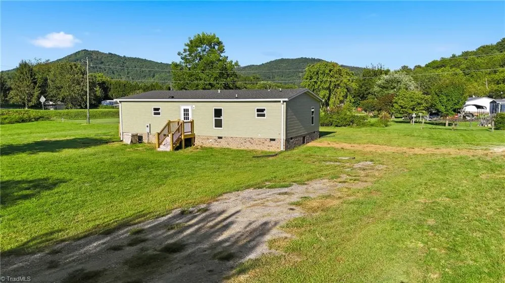 7825 NC Highway 16 Millers Creek, NC 28651