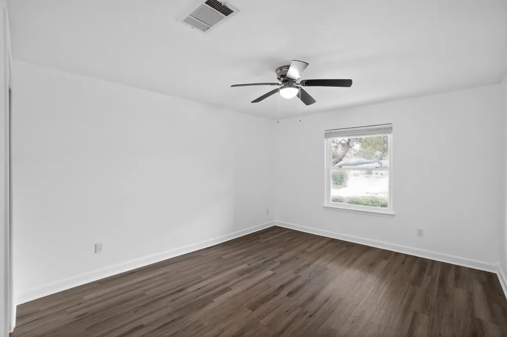 3911 Haleys Way Round Rock, TX 78665