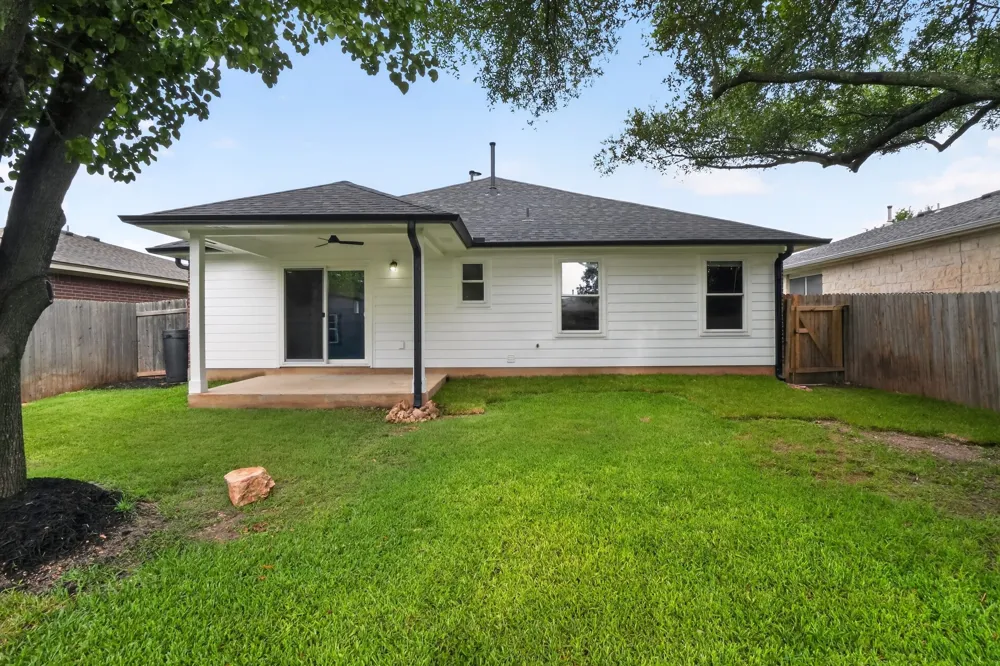 3911 Haleys Way Round Rock, TX 78665