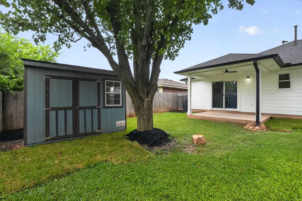 3911 Haleys Way Round Rock, TX 78665