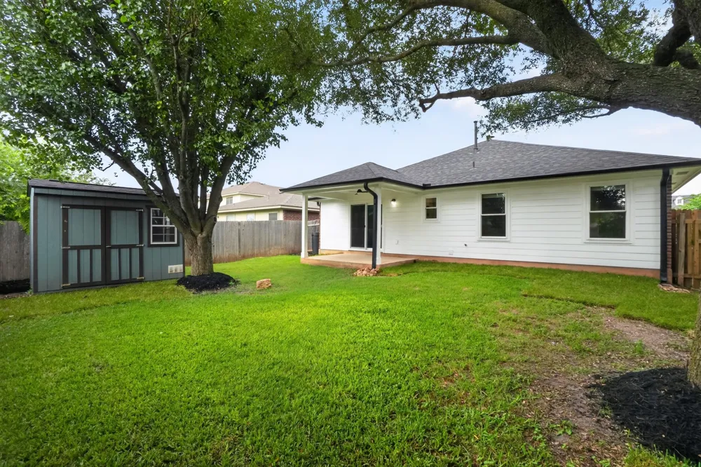 3911 Haleys Way Round Rock, TX 78665