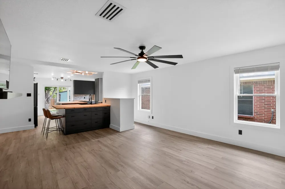 3911 Haleys Way Round Rock, TX 78665