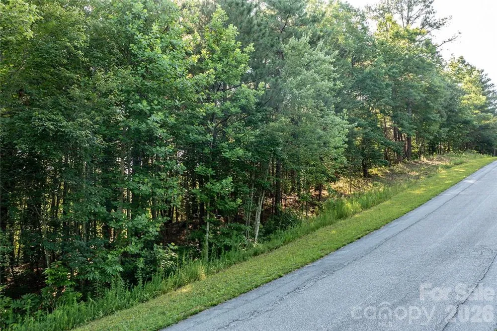 4856 Rio De Luna Drive #31,32, & 33 Hickory, NC 28601