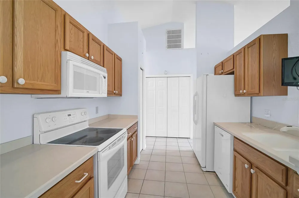 1439 MIMS COURT North Port, FL 34288