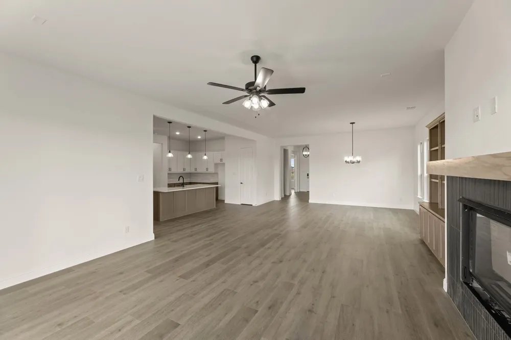 124 Evanston Court Rhome, TX 76078