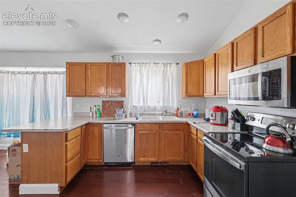 305 Alma Avenue Pueblo, CO 81004