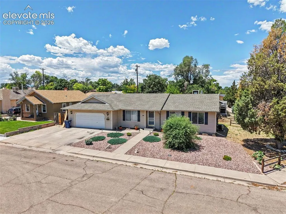 305 Alma Avenue Pueblo, CO 81004