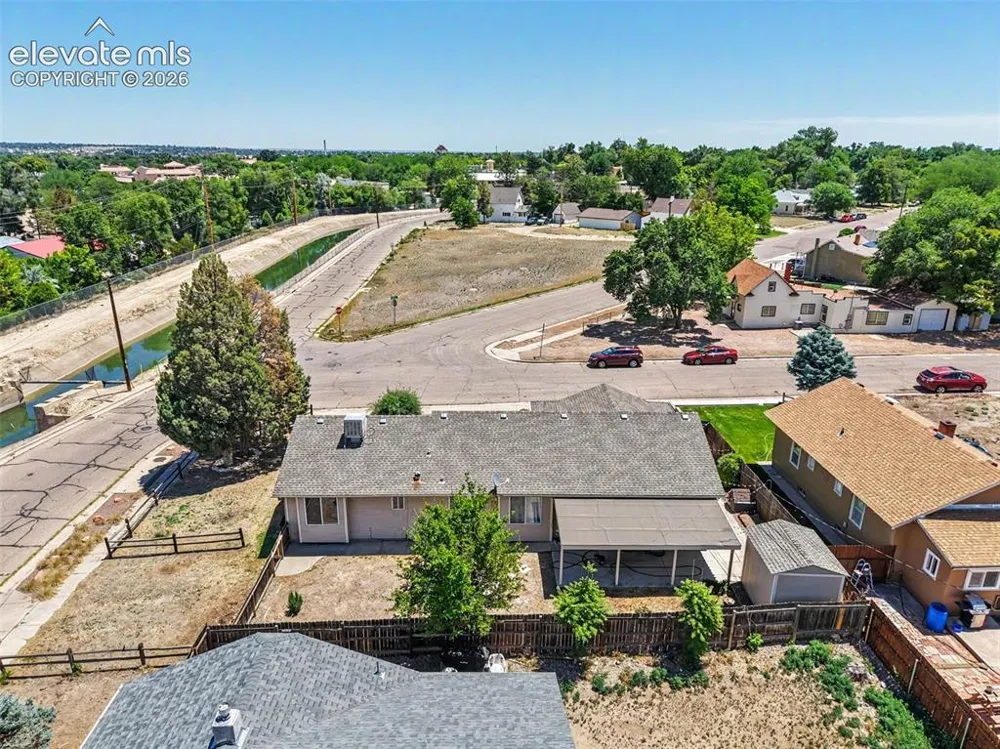 305 Alma Avenue Pueblo, CO 81004