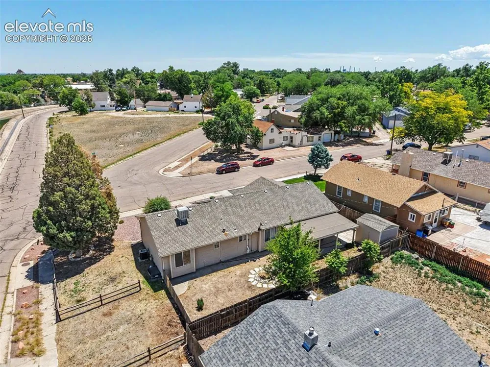 305 Alma Avenue Pueblo, CO 81004