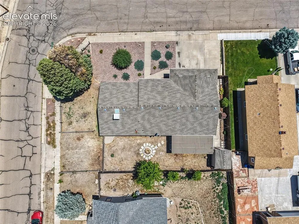 305 Alma Avenue Pueblo, CO 81004