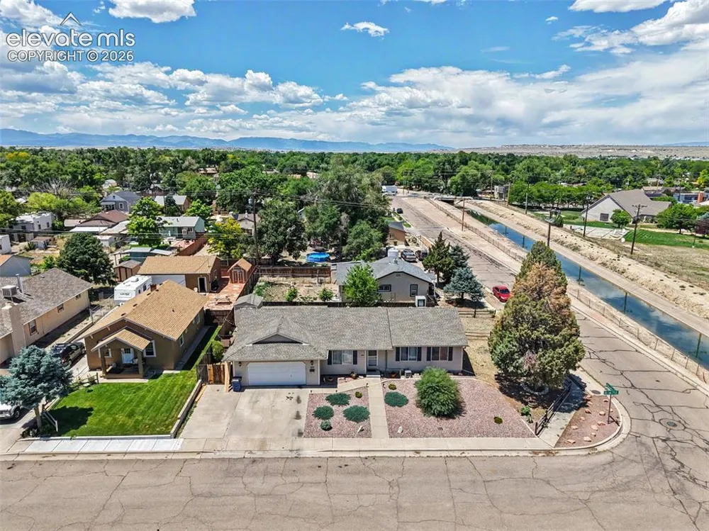 305 Alma Avenue Pueblo, CO 81004