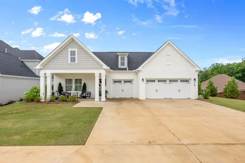 28 Cypress Trail