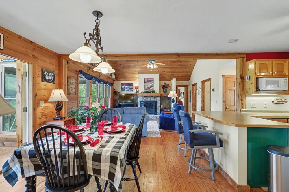 1930 Lakeview Summit Drive Young Harris, GA 30582