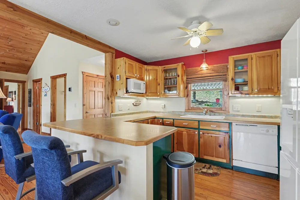 1930 Lakeview Summit Drive Young Harris, GA 30582