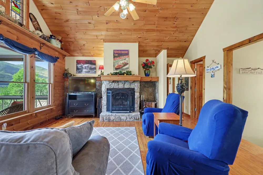1930 Lakeview Summit Drive Young Harris, GA 30582