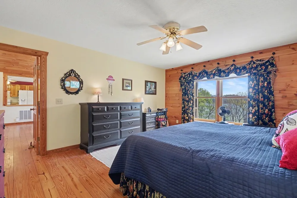 1930 Lakeview Summit Drive Young Harris, GA 30582
