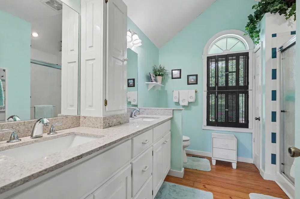 1930 Lakeview Summit Drive Young Harris, GA 30582