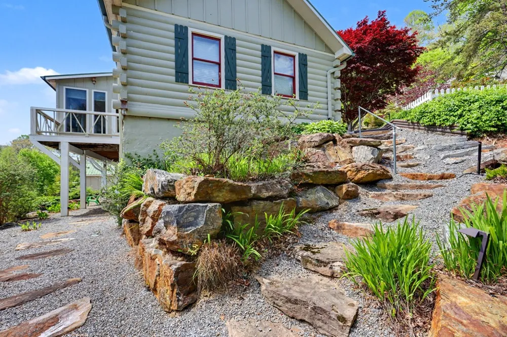 1930 Lakeview Summit Drive Young Harris, GA 30582