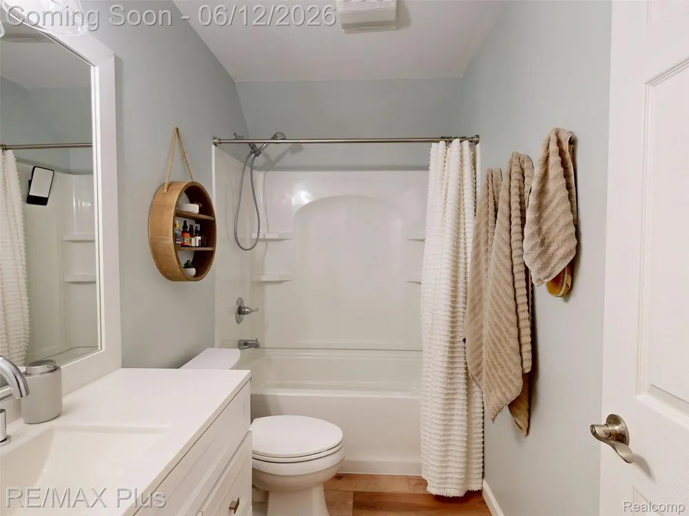 1926 New Rochelle Drive Elba Township, MI 48446