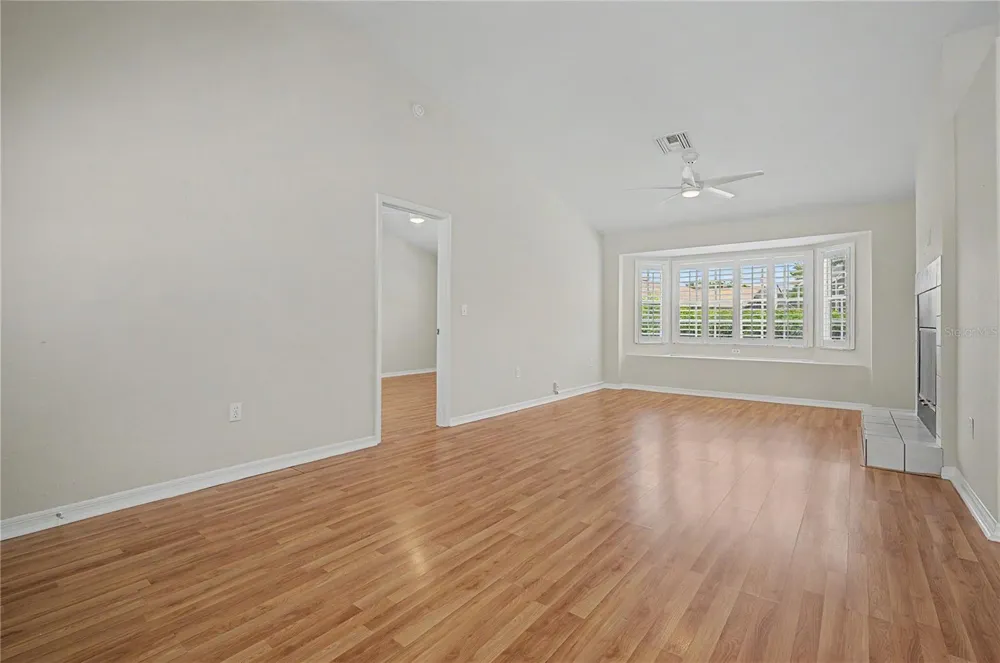 6208 HUNTINGTON DRIVE Zephyrhills, FL 33542
