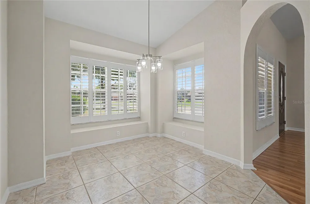 6208 HUNTINGTON DRIVE Zephyrhills, FL 33542