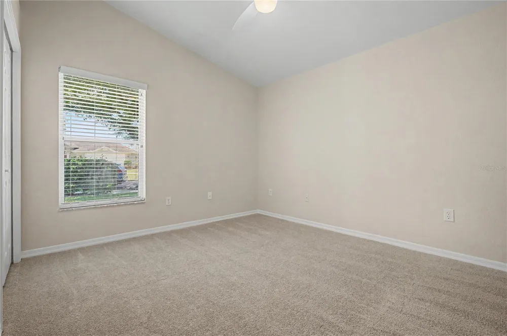 6208 HUNTINGTON DRIVE Zephyrhills, FL 33542