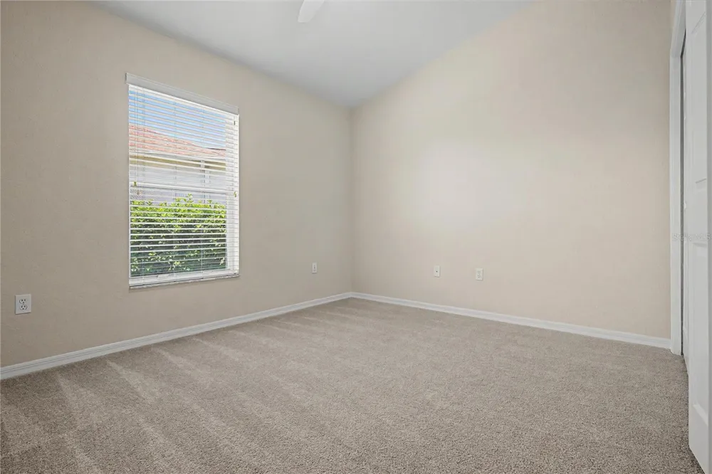 6208 HUNTINGTON DRIVE Zephyrhills, FL 33542
