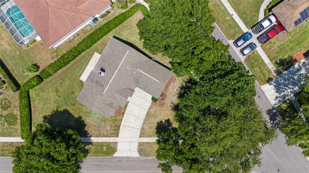 6208 HUNTINGTON DRIVE Zephyrhills, FL 33542