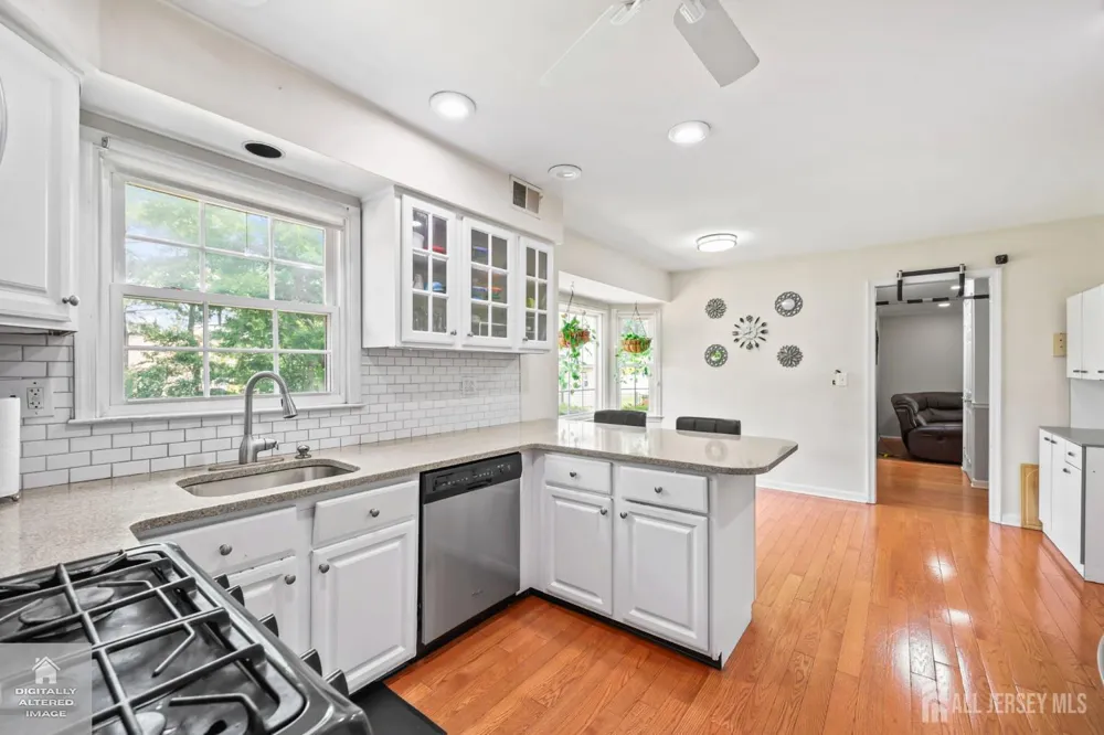 78 Henderson Road South Brunswick, NJ 08824