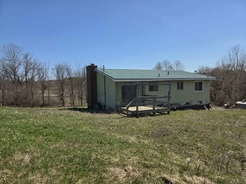 4035 Comstock Avenue Hesperia, MI 49421