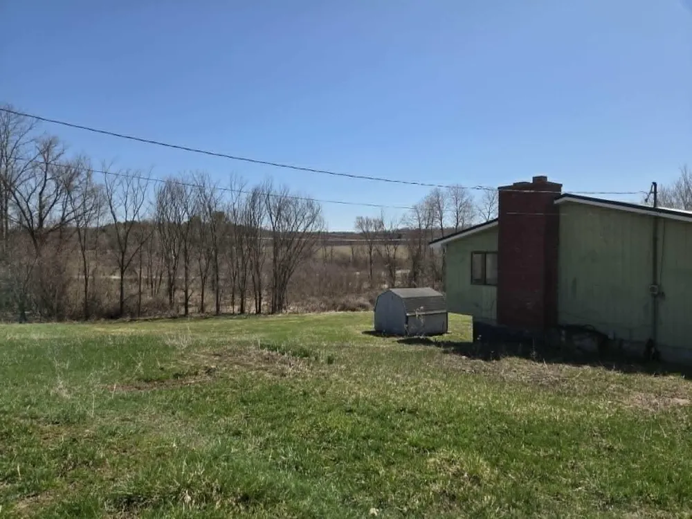4035 Comstock Avenue Hesperia, MI 49421