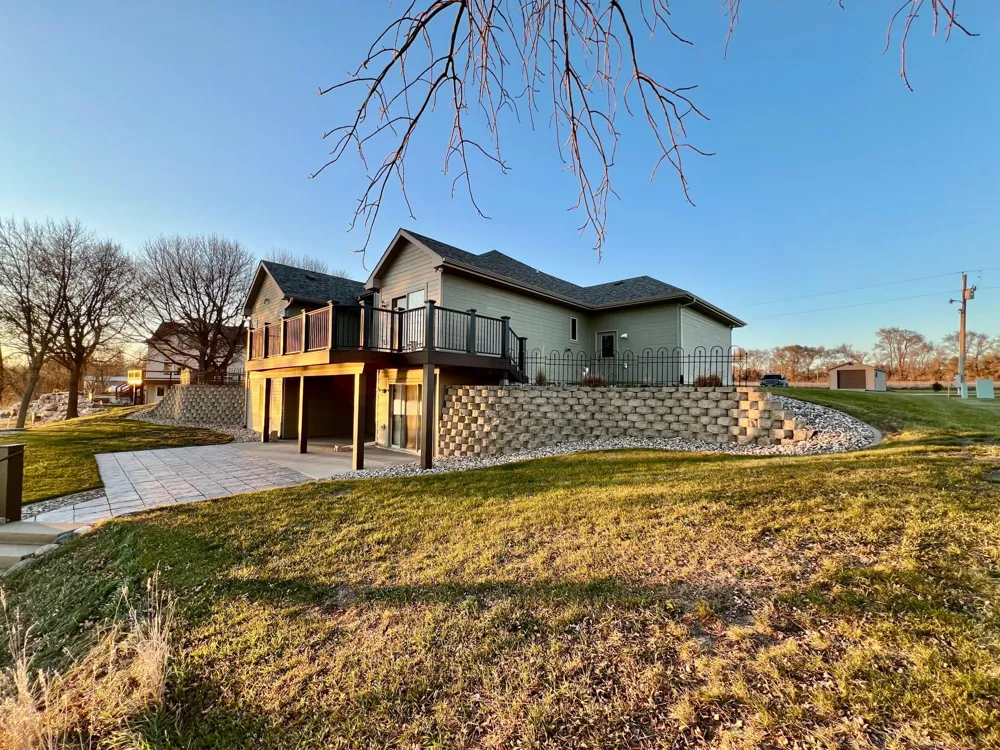 83987 Ridge Creek Dr Clinton, MN 56278