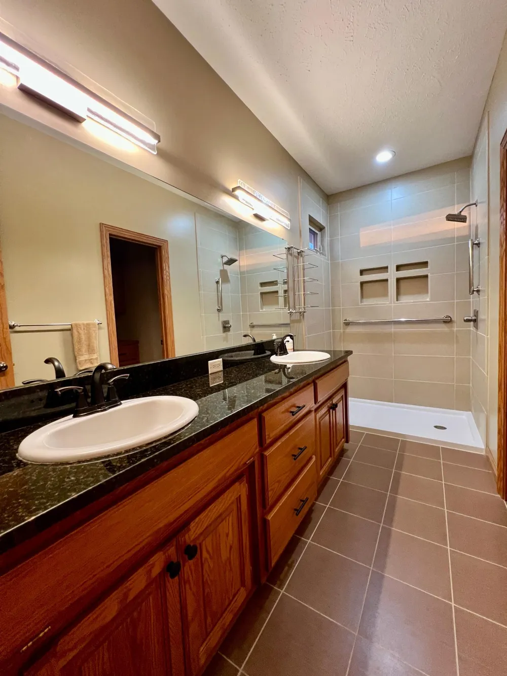 83987 Ridge Creek Dr Clinton, MN 56278