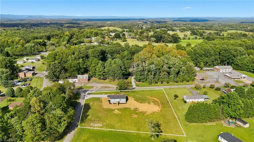 103 Maple Glen Court State Road, NC 28676