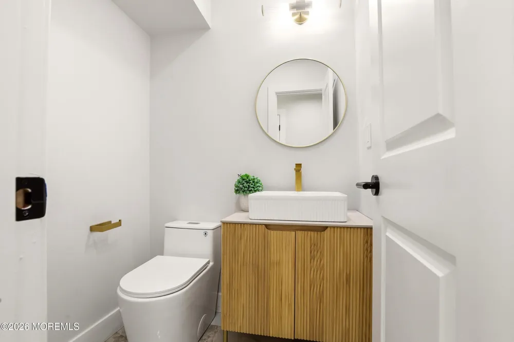 273 Edgeware Court Franklin, NJ 08873